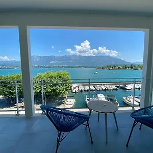 Vue Imprenable Sur Le Du Bourget Appartement