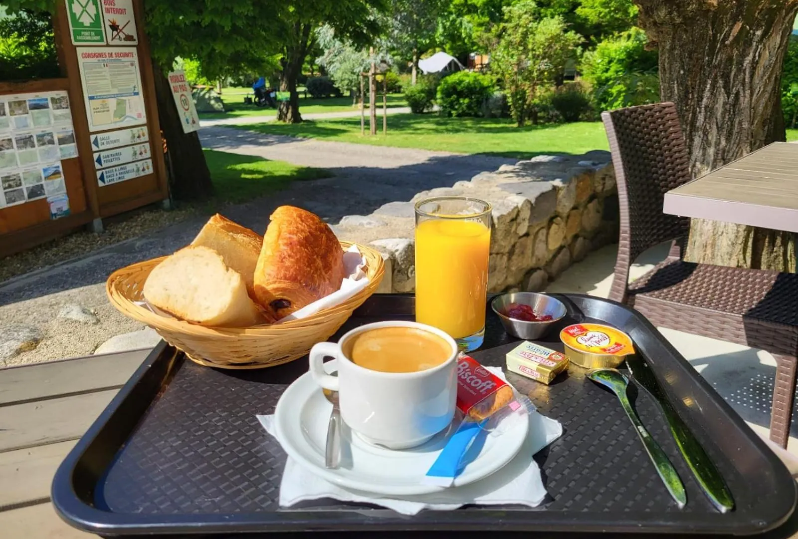 Camping La Charderie Pont-de-Labeaume France